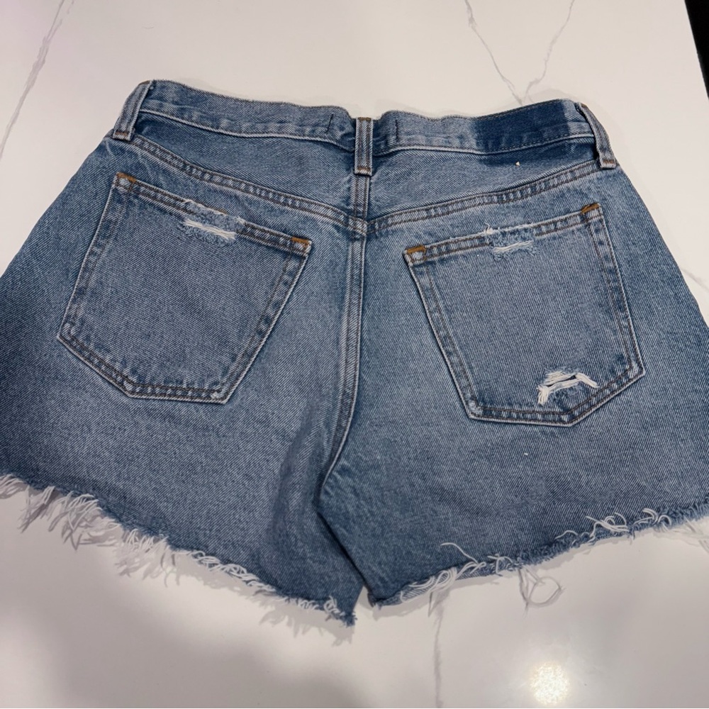 Abercrombie & Fitch • Curve Love Boyfriend Jean Shorts - Picture 2 of 6